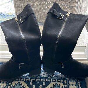 White Mountain Black Heeled Boots with Buckle Details